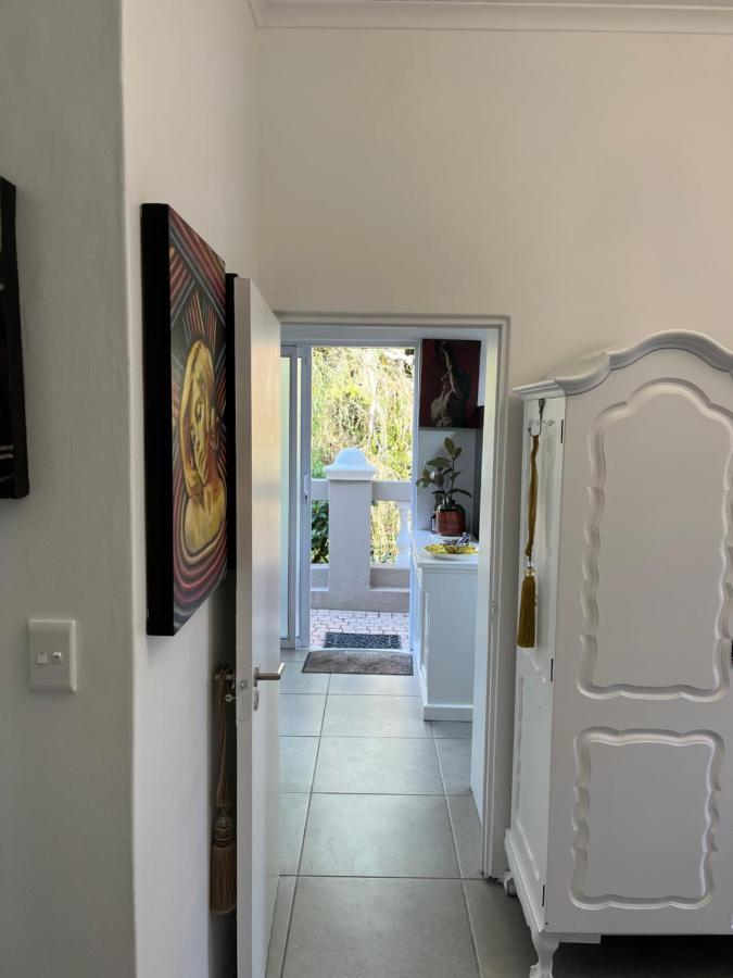 Somerset West Garden Apartments 1 エクステリア 写真