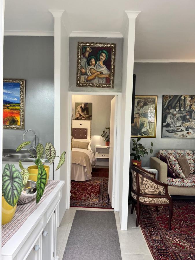 Somerset West Garden Apartments 1 エクステリア 写真